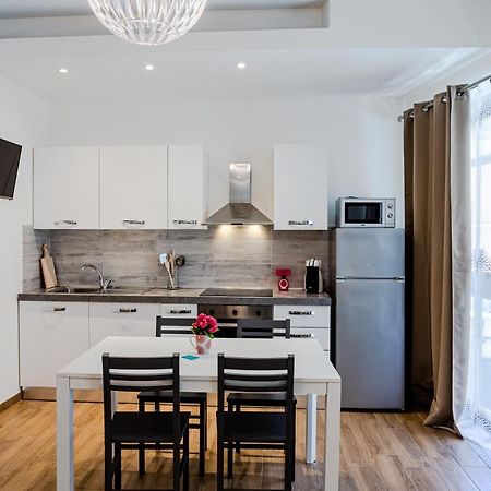 Appartamento Ichnos Loft 55 Olbia Esterno foto