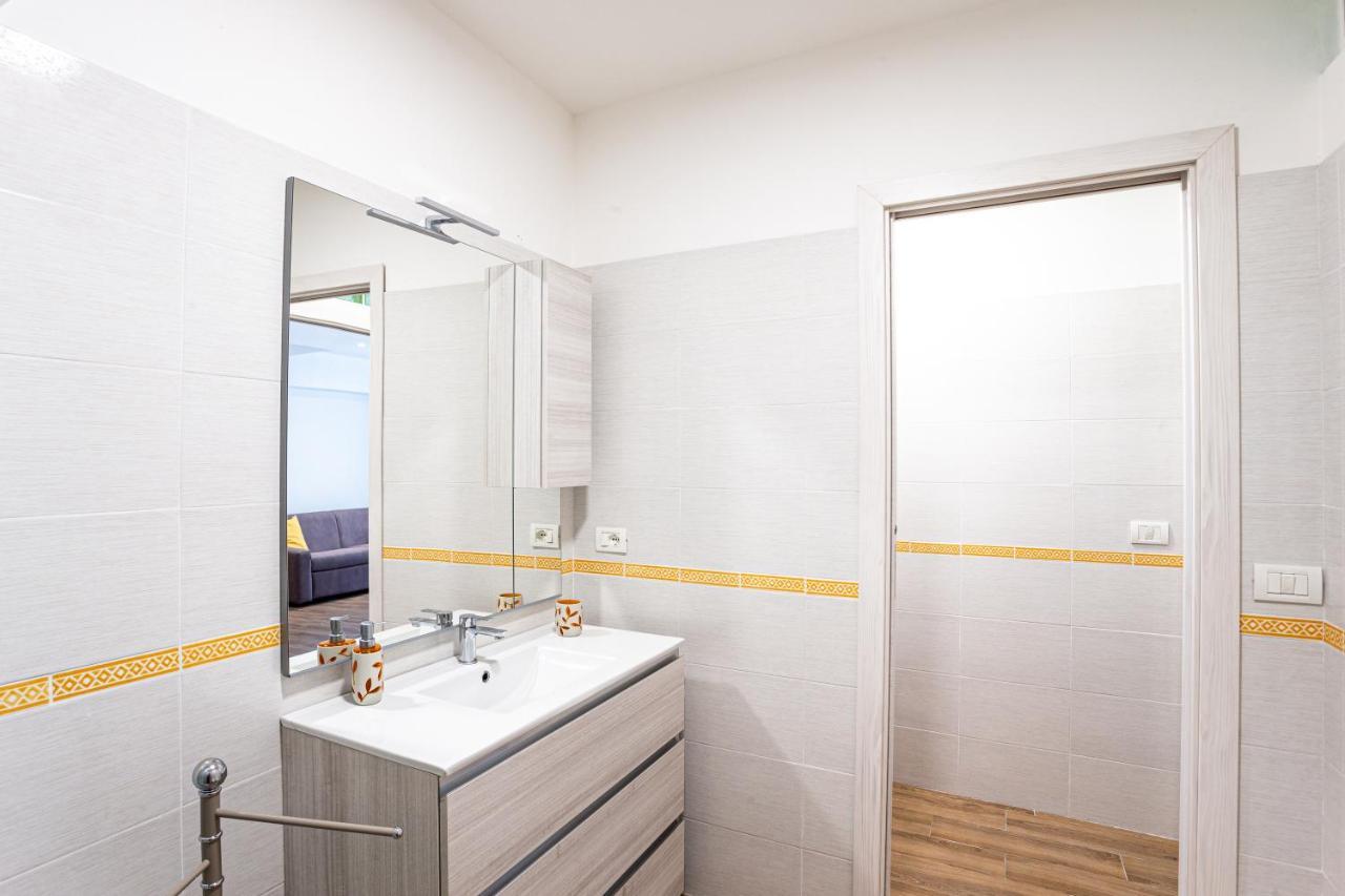 Appartamento Ichnos Loft 55 Olbia Esterno foto